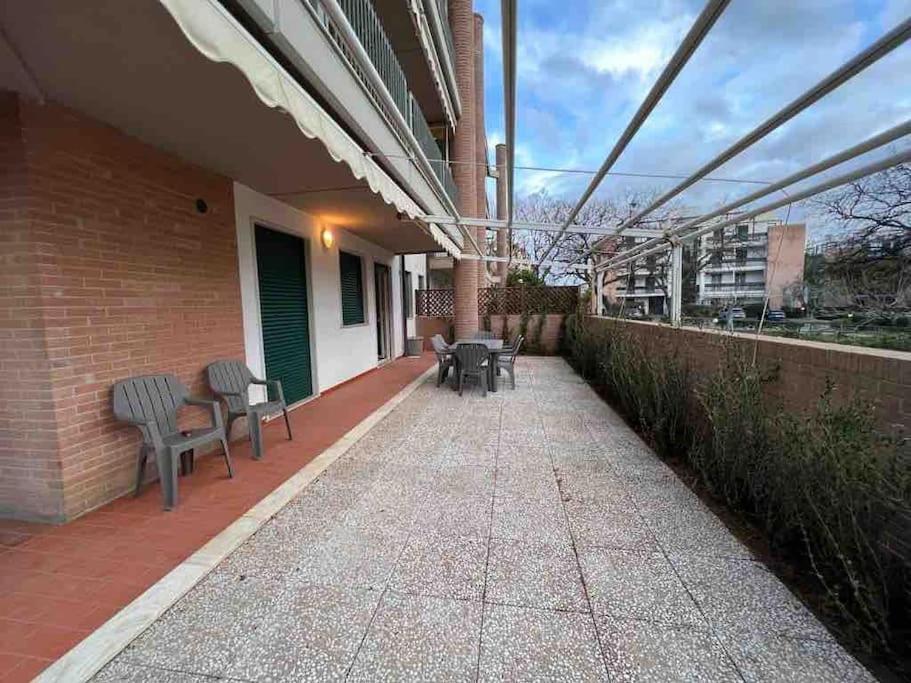 Appartamento Tranquillo Con Patio E Piscina La Caduta Экстерьер фото